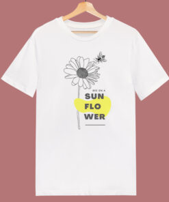 Bee On A Sunflower Funny T Shirt Style Bee On A Sunflower Funny T Shirt Style