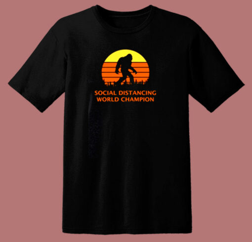 Bigfoot Sasquatch Social World 80s T Shirt