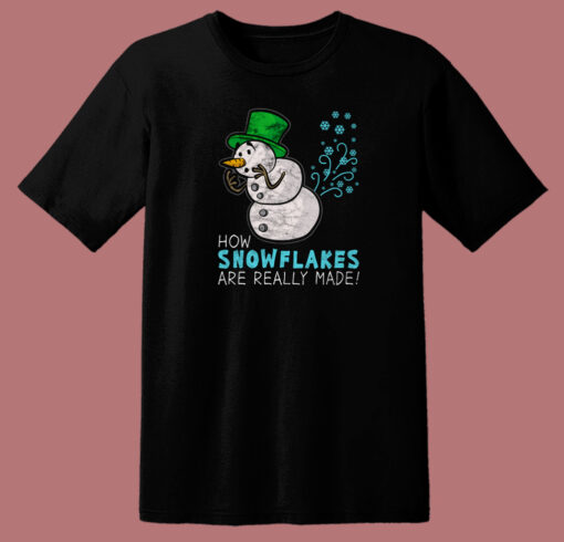 Christmas Day Snowflakes 80s T Shirt