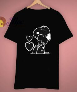 Dog Lover Snoopy Peanuts Heart T Shirt