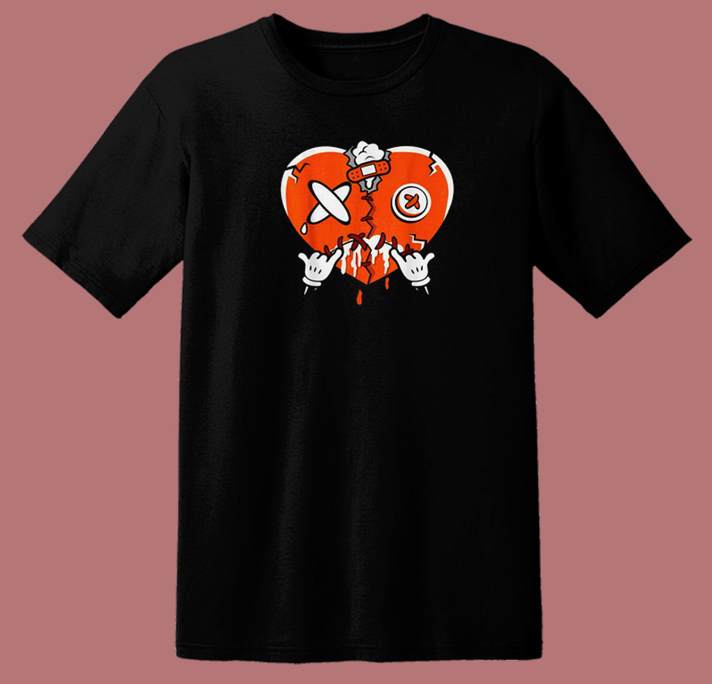 Heart Dripping Sneaker Match 80s T Shirt Style Heart Dripping Sneaker Match 80s T Shirt Style