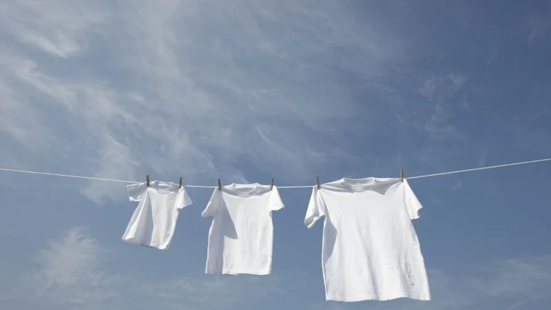 how to wash at t shirt