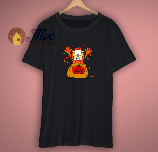 Retro Garfield Cartoon Halloween Treats T Shirt