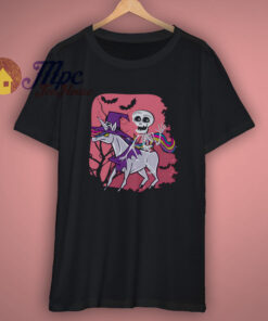 Skeleton Riding Unicorn T Shirt Funny Unicorns halloween Party T Shirt