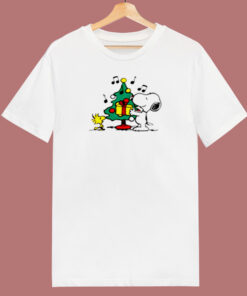Snoopy And Woodstock Christmas Tree The Peanuts Movie 80s T Shirt Snoopy And Woodstock Christmas Tree The Peanuts Movie 80s T Shirt