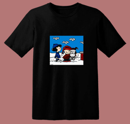 Snoopy Peanuts  Santa Claus Christmas Cartoon 80s T Shirt