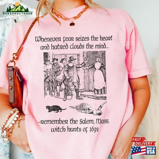 1692 Salem Witch Hunt Shirt Massachusetts Trials Tee Vintage Halloween Witchcraft T-Shirt Unisex Hoodie