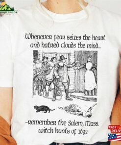 1692 Salem Witch Hunt Shirt Massachusetts Trials Tee Vintage Halloween Witchcraft T-Shirt Unisex Hoodie