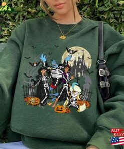 Aladdin Jasmine Genie Friends In Cemetery Graveyard Not So Classic T-Shirt