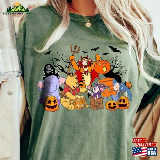 Bear And Friends Halloween Tee Spooky Season Animal Sweatshirt Donkey Tiger Pig Elephant Party Shirt Classic Hoodie