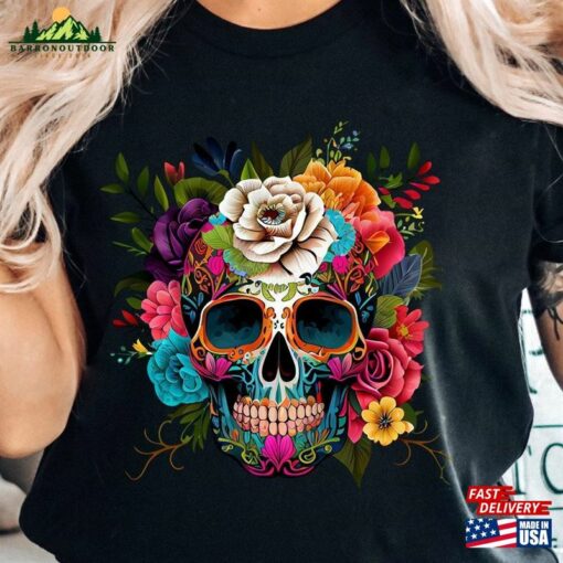 Bloom Skull Shirt Halloween 2023 Floral Boho Graphic Tee Sweatshirt Hoodie