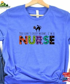 Cat Lover Nurse Halloween T-Shirt Vintage Spooky Crewneck Tee Classic
