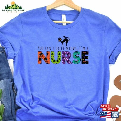 Cat Lover Nurse Halloween T-Shirt Vintage Spooky Crewneck Tee Classic