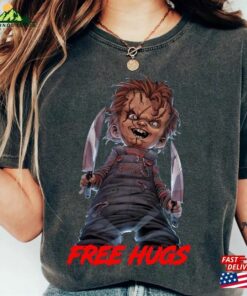 Chucky Free Hugs Childs Play Horror Movie Fan Comfort Colors Shirt Funny Halloween Spooky Vibes Classic Hoodie 4