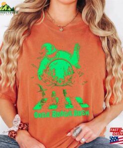 Comfort Colors® Halloween 2023 Oogie Boogie Bash Shirt Man Disneyland T-Shirt Sweatshirt