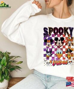 Comfort Colors(r) Halloween Spooky Vibes Sweatshirt Vbes Mickey And Friends Unisex Hoodie 4