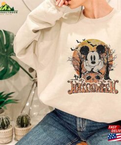 Comfort Colors® Mickey Halloween Sweatshirt Disneyworld Disney T-Shirt Hoodie