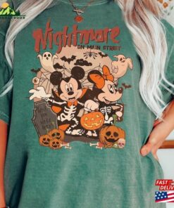Comfort Colors® Mickey Minnie Halloween Shirt Vintage Disney Colors T-Shirt Sweatshirt Classic