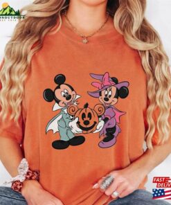 Comfort Colors® Mickey Minnie Pumpkin Halloween Shirt Spooky Season Disney Celebrations 2023 Classic T-Shirt