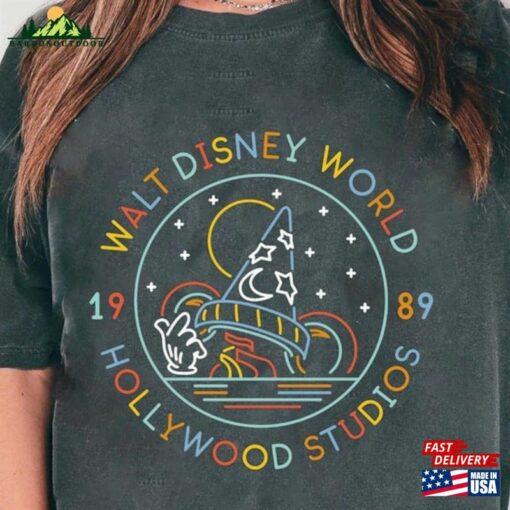 Comfort Colors® Retro Sorcerer’s Hat Disney Hollywood Studios Shirt Fantasia T-Shirt Funny Tee Sweatshirt