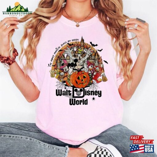 Comfort Colors® Vintage Walt Disney World Halloween Shirt Mickey’s Not So Scary Sweatshirt T-Shirt