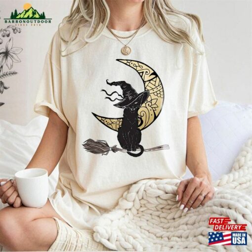 Comfort Colors® Witch Cat Halloween Shirt Black Unisex T-Shirt