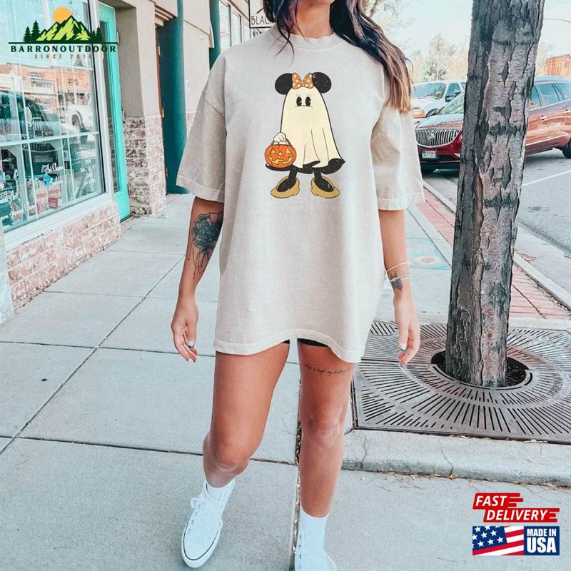 Comfort Colors Minnie Ghost Halloween T-Shirt Vintage Spooky Season Shirt Mickey Classic Sweatshirt