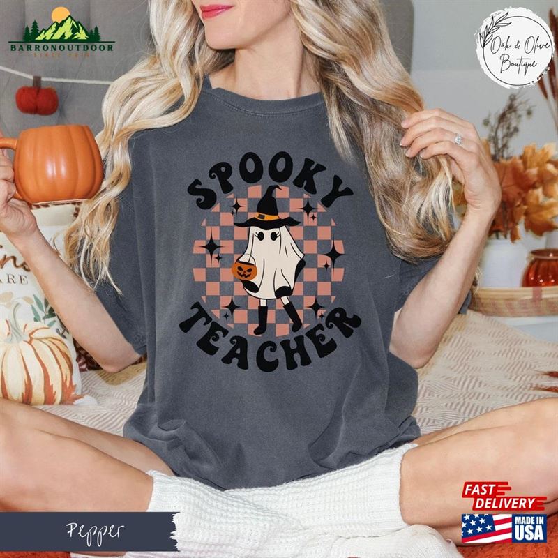 Comfort Colors Retro Spooky Teacher Halloween Ghost Shirt Tee Vintage For Her Classic Hoodie Comfort Colors Retro Spooky Teacher Halloween Ghost Shirt Tee Vintage For Her Classic Hoodie