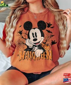Comfort Colors Vintage Mickey Halloween Shirt Retro Disney Disneyland Hoodie Unisex 4