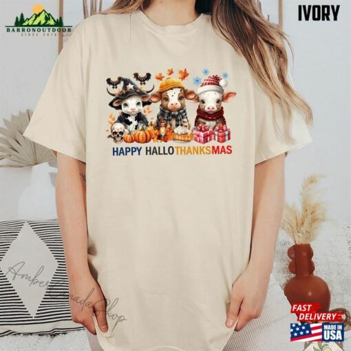 Cow Happy Hallothanksmas Sweatshirt Halloween Thanksgiving Christmas Shirt Classic Hoodie