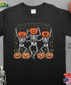 Dancing Skeleton T-Shirt 2023 Halloween Tee Spooky Unisex Sweatshirt