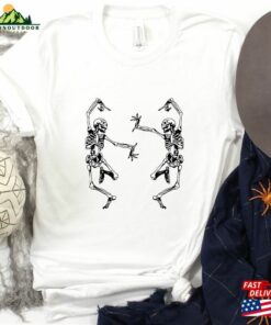 Dancing Skeletons Skeleton Halloween Shirt Sweatshirt Classic