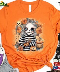 Dia De Los Muertos Shirt Halloween Costume 2023 Sugar Skull Day Of The Dead T-Shirt Classic Hoodie 2 Dia De Los Muertos Shirt Halloween Costume 2023 Sugar Skull Day Of The Dead T Shirt Classic Hoodie 3