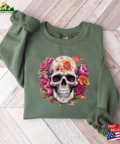 Dia De Los Muertos Sweatshirt Skeleton And Roses Day Of The Dead Celebration Classic T-Shirt
