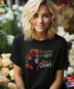 Dia Los Muertos T-Shirt Halloween 2023 Day Of The Dead Sugar Skull Tee Everyday Is A Gift Make It Count Classic Dia Los Muertos T-Shirt Halloween 2023 Day Of The Dead Sugar Skull Tee Everyday Is A Gift Make It Count Classic