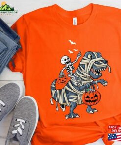 Dinosaur Halloween Shirts Family Sweatshirts Hoodie Classic