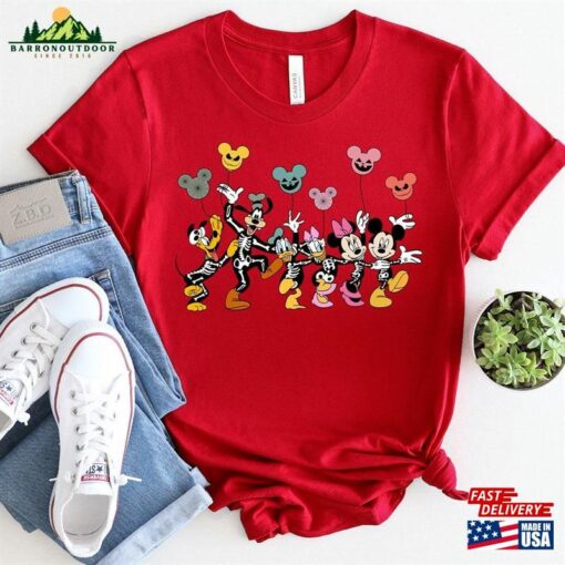 Disney 2023 Halloween T Shirt Mickey Minnie Sweatshirt T-Shirt