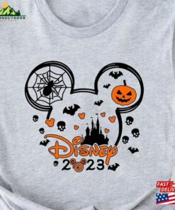 Disney 2023 Shirt Mickey Minnie Halloween Gift Custom Spooky Family T-Shirt Classic