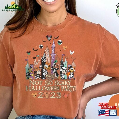 Disney Castle Halloween Shirt Mickey’s Not So Scary Party T-Shirt Classic Hoodie