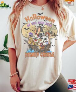 Disney Halloween On The High Seas 2023 Comfort Colors Shirt Vintage Cruise Hoodie T-Shirt