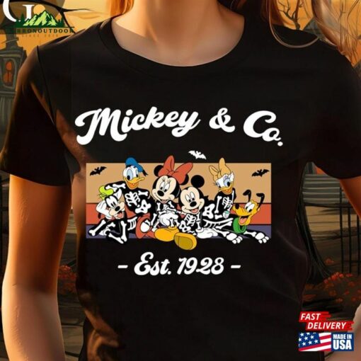 Disney Halloween Shirt Tee Minnie 2023 Hoodie Sweatshirt