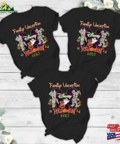 Disney Mickey And Minnie Mummy Family Vacation Matching Halloween 2023 Outfit’s Very Merry Xmas Party Tee Classic Unisex