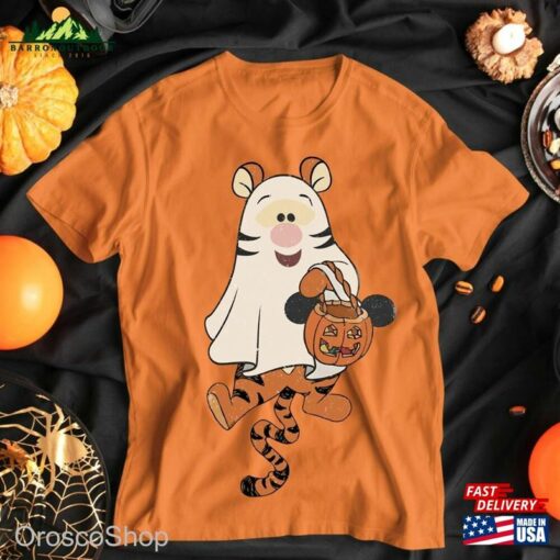 Disney Winnie The Pooh Character Halloween Comfort Colors Shirt Tigger Ghost T-Shirt Hoodie