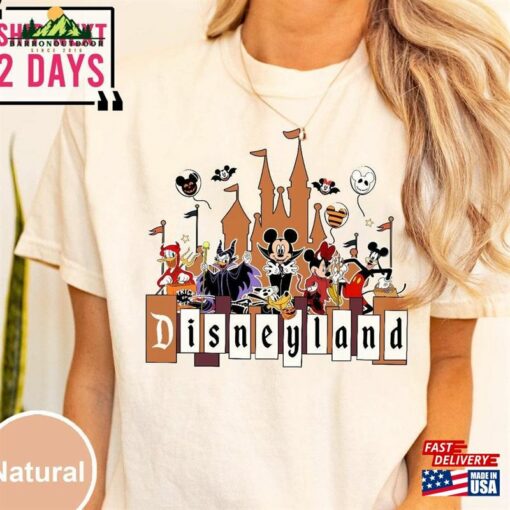 Disneyland Halloween Shirt Mickey And Friends Spooky Season T-Shirt Magic Kingdom Unisex