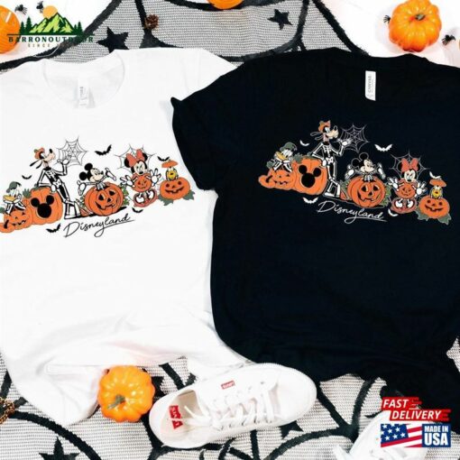 Disneyland Halloween Shirt Vintage Mickey Unisex T-Shirt