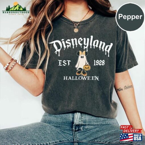 Disneyland Minnie Halloween Shirt Ghost Comfort Colors Disney Tee T-Shirt Sweatshirt