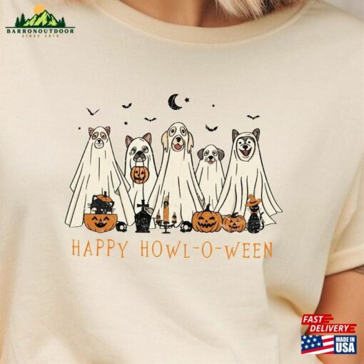Dog Ghost Shirt Cute Halloween Retro Crewneck T-Shirt Classic