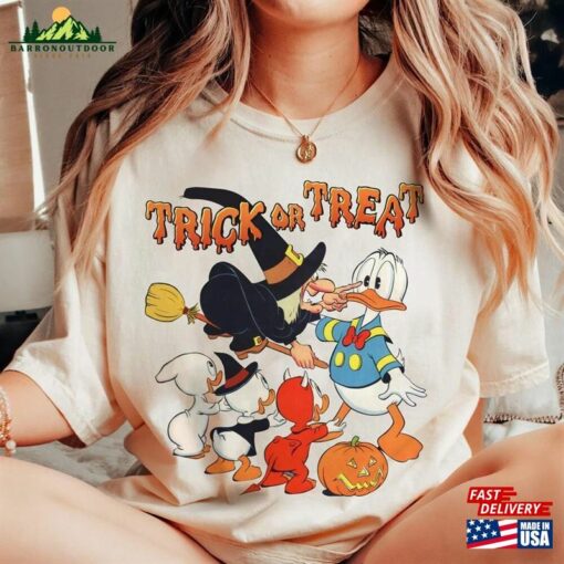 Donald Duck Trick Or Treat T-Shirt Classic Sweatshirt