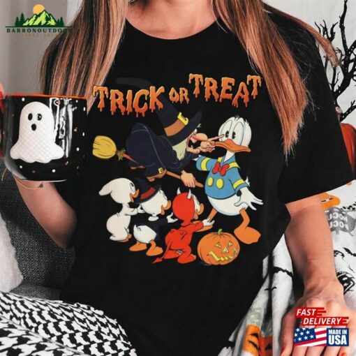 Donald Duck Trick Or Treat T-Shirt Classic Sweatshirt