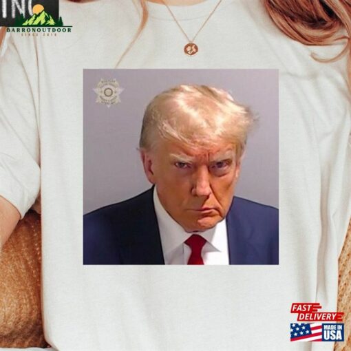 Donald Trump Mugshot 2023 T-Shirt Shirt Classic